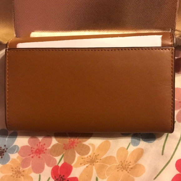 Coach brown wristlet. NWT - Picture 3 of 6
